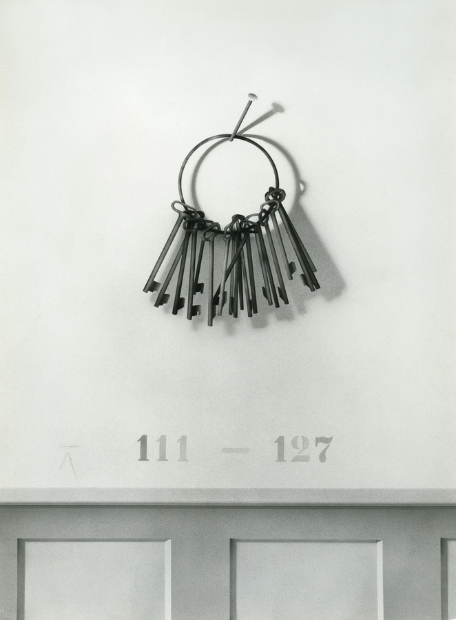 Ben Willikens, Wand Nr. 1 mit Schlüsselbund, 1973,