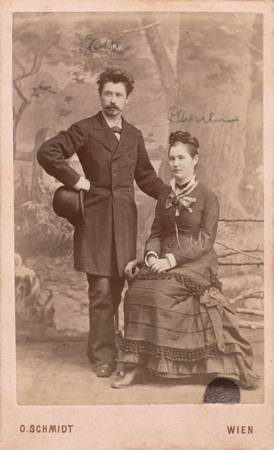 Otto Schmidt, Otto Schmidt und seine Schwester