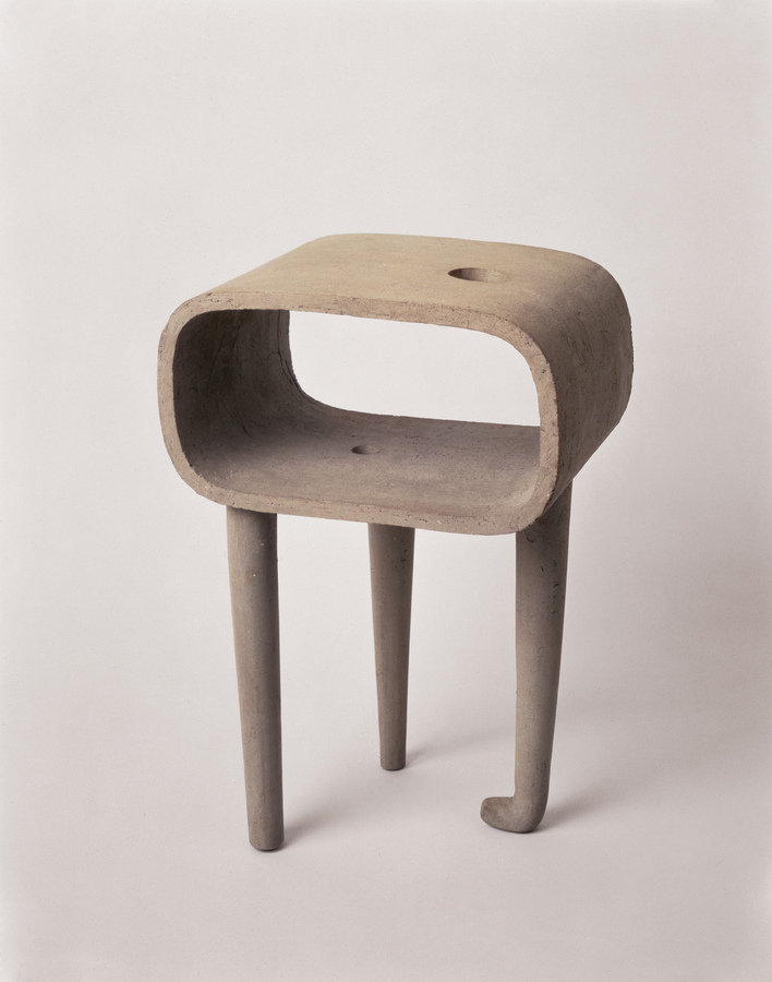 Isamu Noguchi, My Mu, 1950, Seto-Keramik, 34,3 x