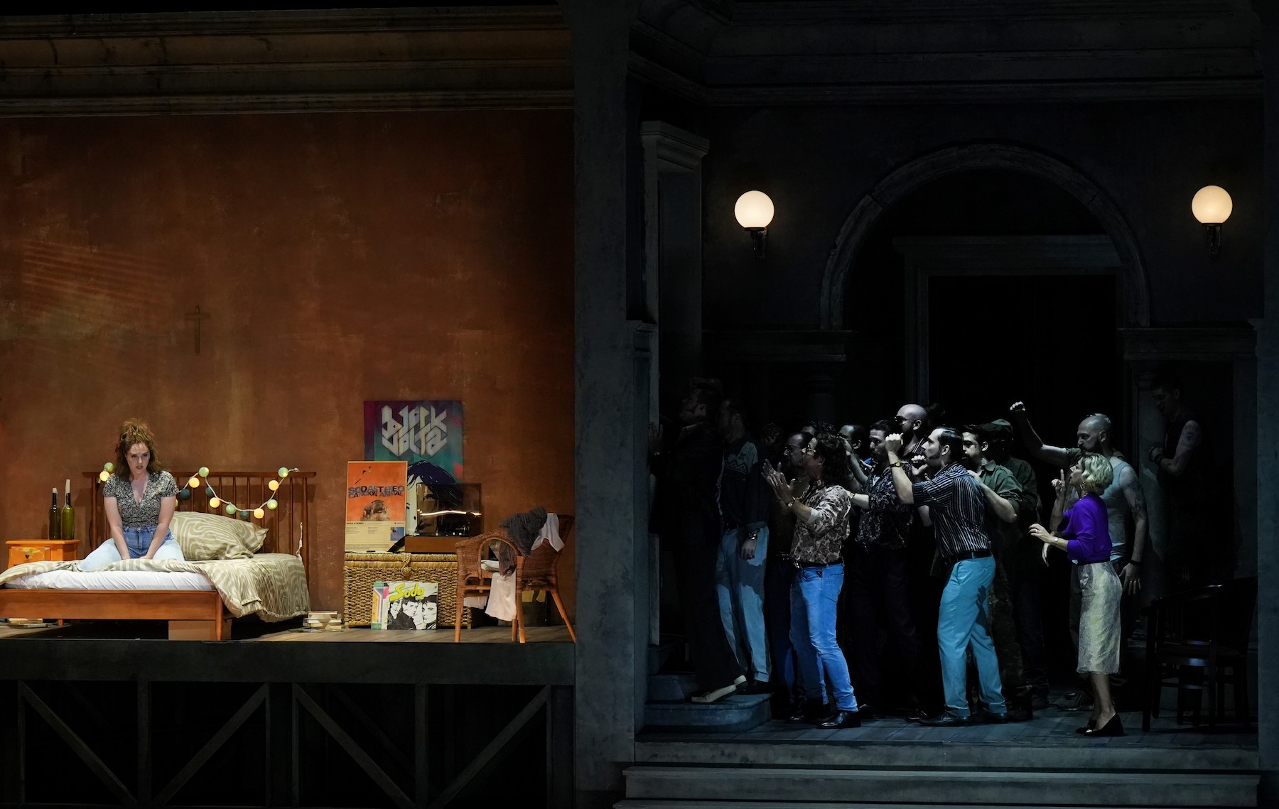 Amenaide in ihrem Schlafzimmer (© Bregenzer Festspiele / Karl Forster)