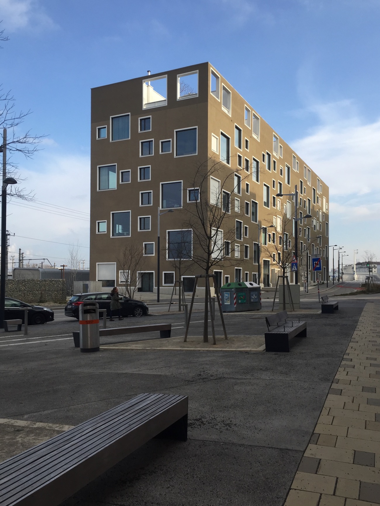 Das Atelierhaus C21 bildet den Abschluss im Sonnwendviertel. (© MPS)