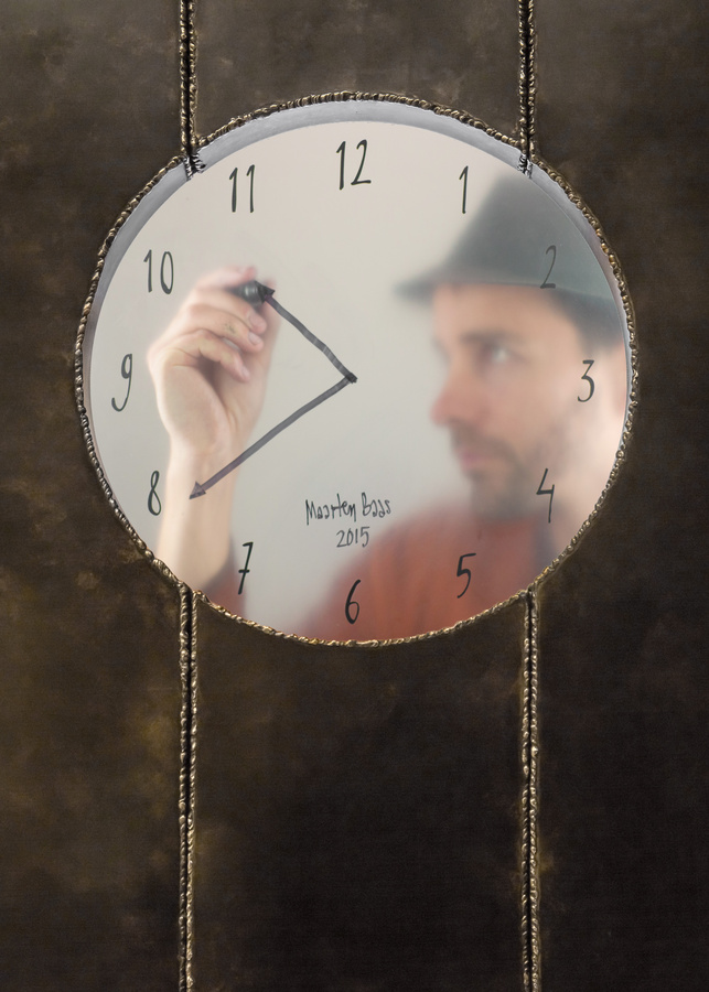 Real Time I Grandfather Clock - Selfportrait 