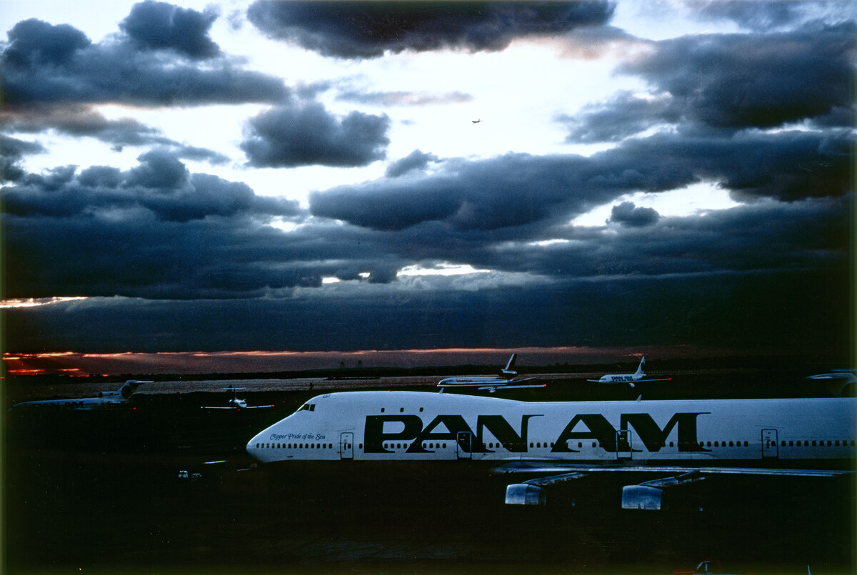 Fischli /Weiss, Flughafen (Panam), 1989,