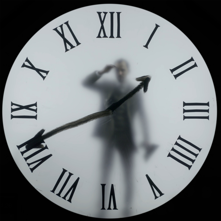 Maarten Baas: Real Time, Paddington Clock, Still, 2021, 18x18 cm  © Studio Maarten Baas